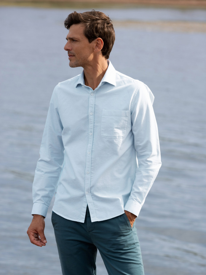 Camisa de colarinho italiano em oxford orgânico azul céu