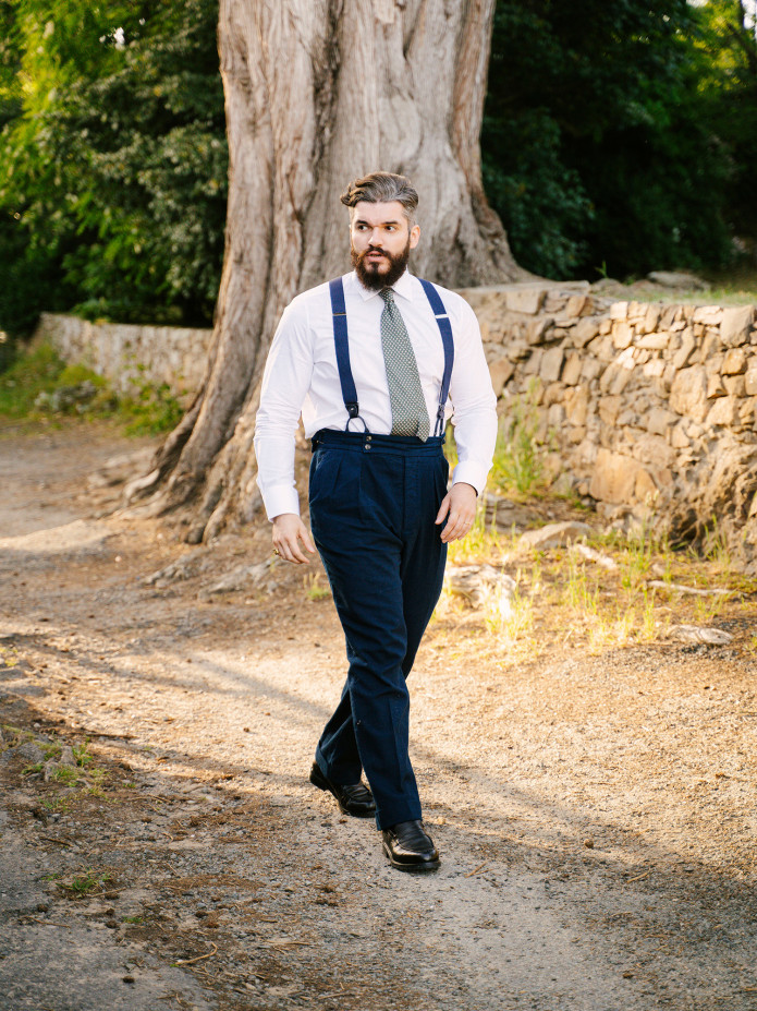 Suspensórios masculinos azul-marinho com botões