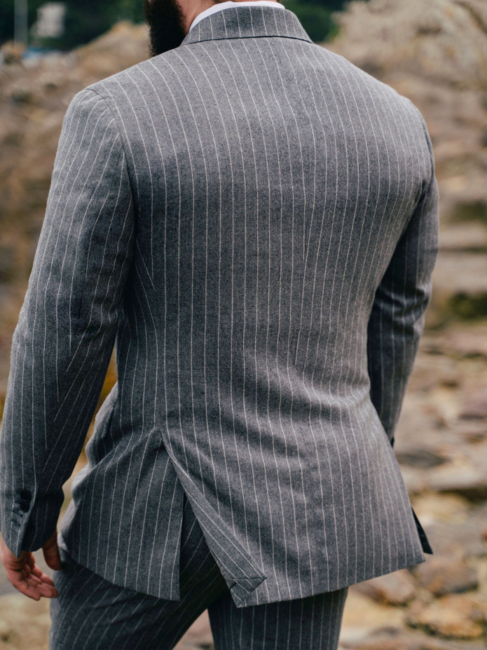 Veste croisée en flanelle grise à rayures