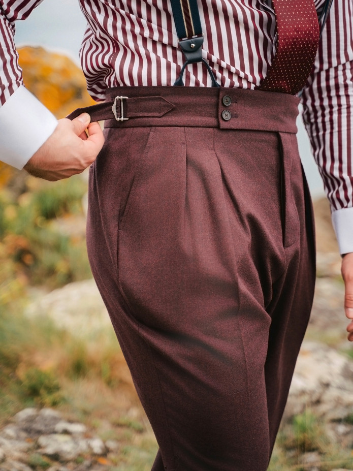 Pantalon taille haute en flanelle bordeaux