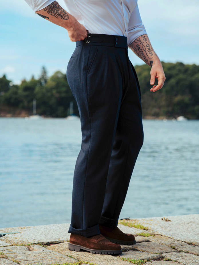 Pantalon taille haute en flanelle bleu marine