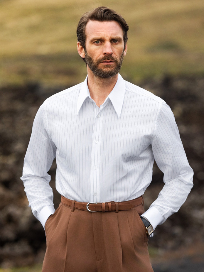 Camisa Colarinho Pontiagudo A Riscas Finas