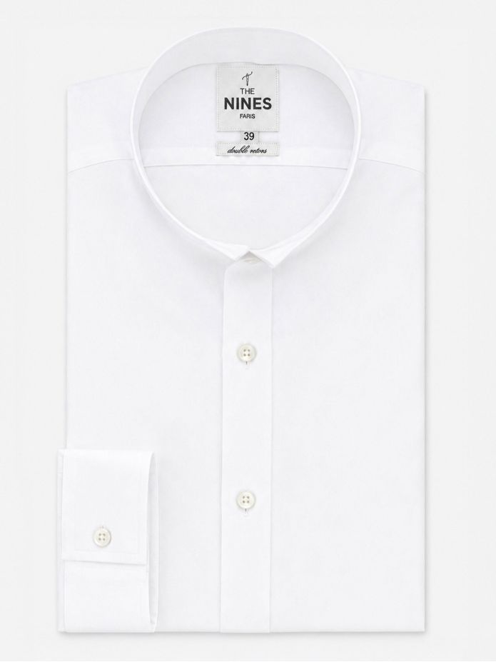 Camisa de colarinho invertido em linho branca