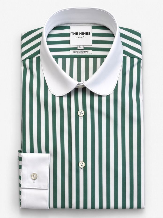 Camisa colarinho redondo com riscas verdes
