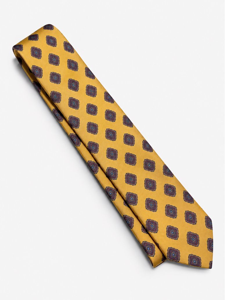 Cv Amarelo com Motivo Retro