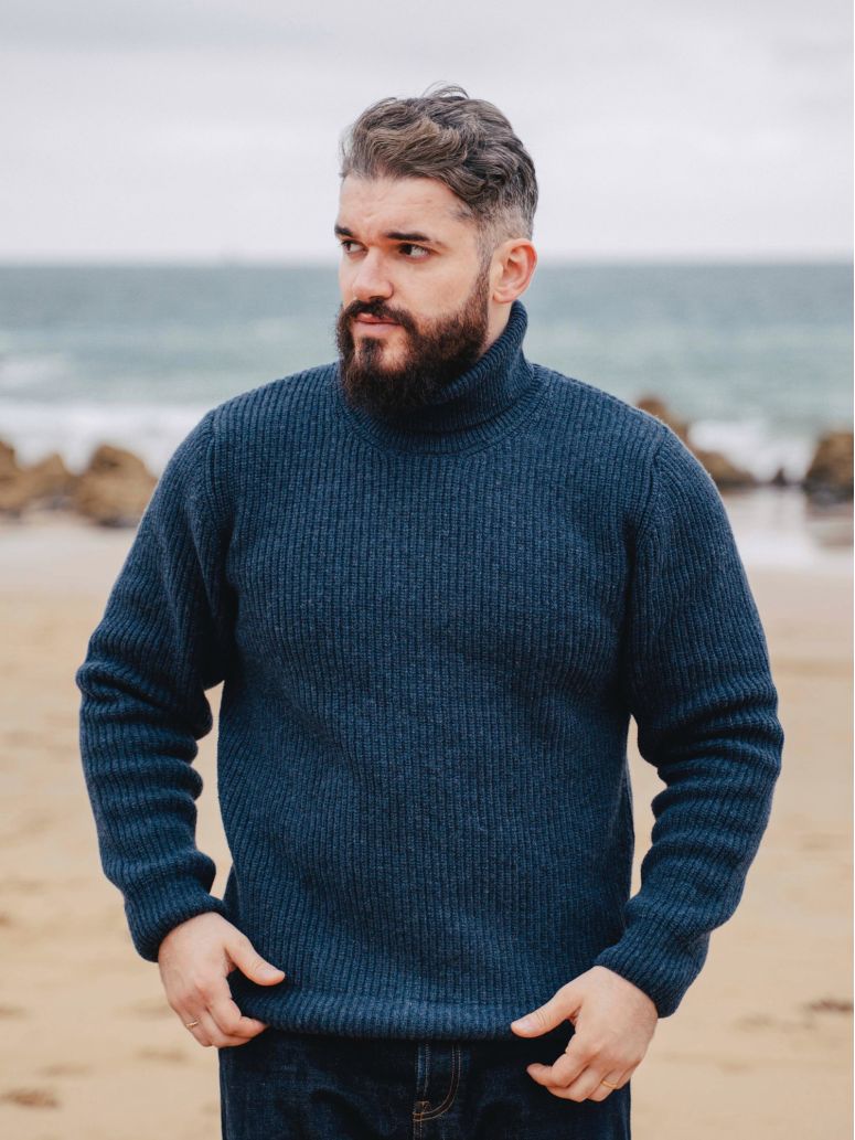 Camisola de gola alta azul Adam